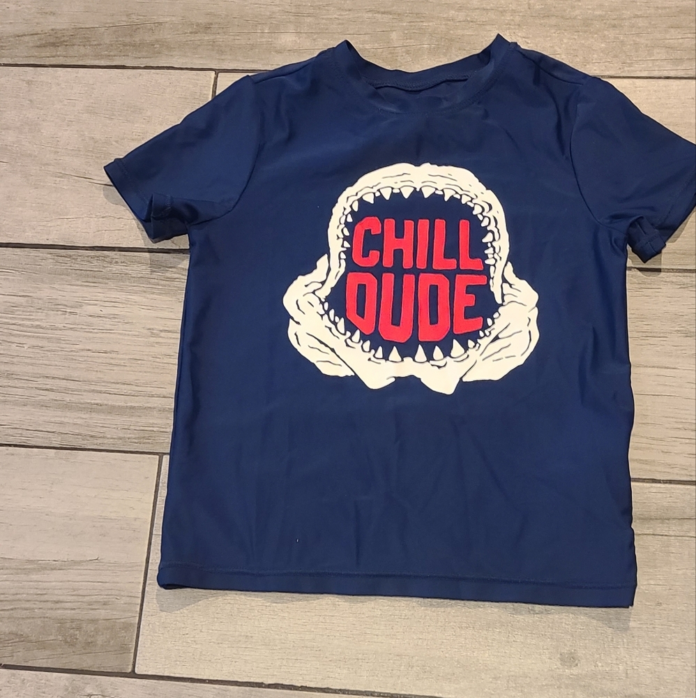 🦔OshKosh chill dude swim rashguard🧁